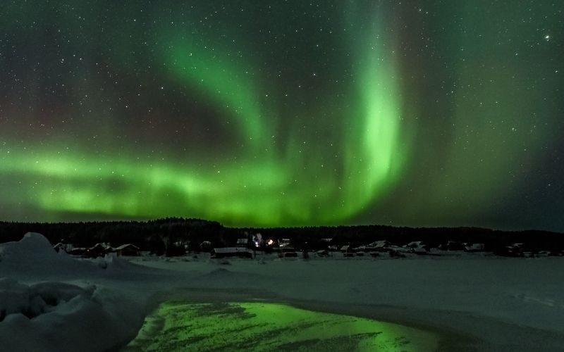 northern lights canada